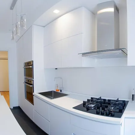 Lm House - Center Apartment